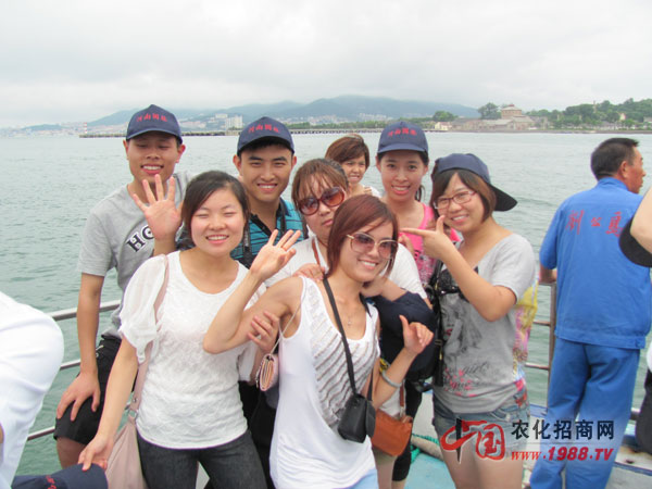 �����L����