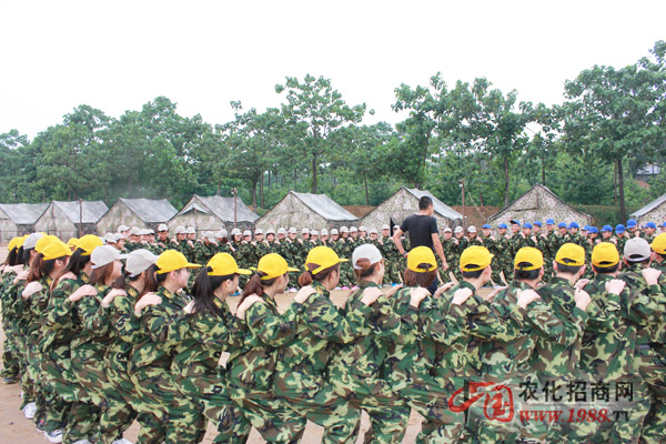 通信筑長(zhǎng)城