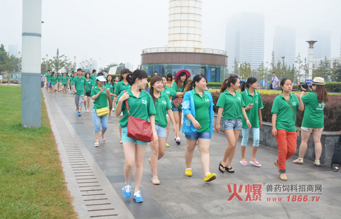 �����L���^(q��)