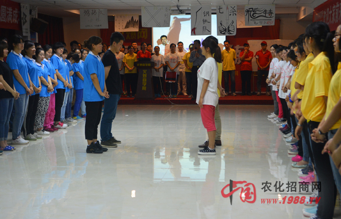 ͻ���������l(f��)�F(xi��n)�挍(sh��)���Լ�