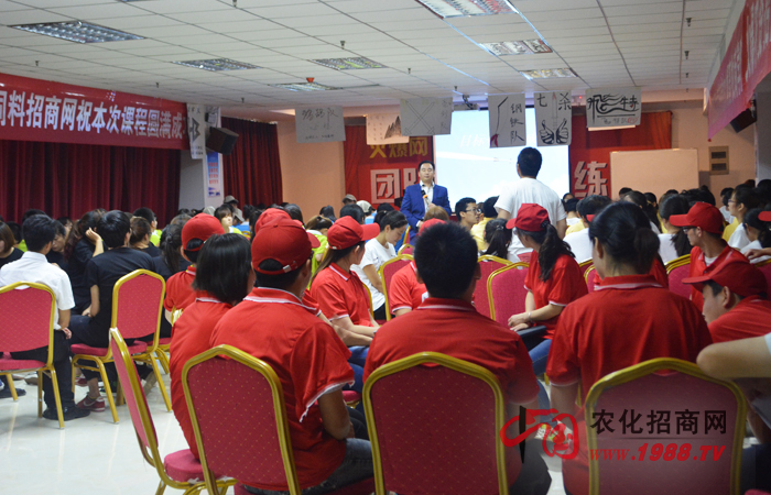 ��Խ�Լ���ͻ�ƘO�����ҵ�����������