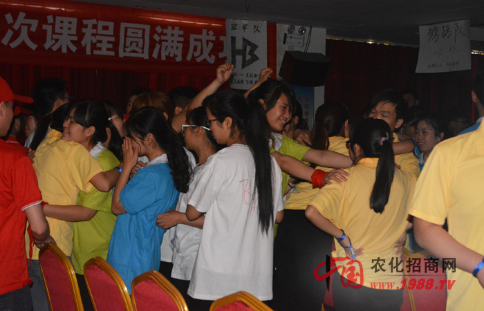 ͻ����������׃�Լ��������ӻ���չӖ(x��n)���и�