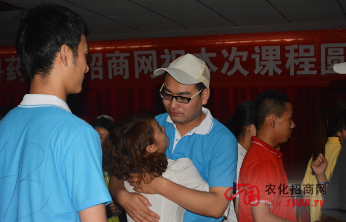 火爆網(wǎng)絡(luò)拓展訓(xùn)練之“感恩”