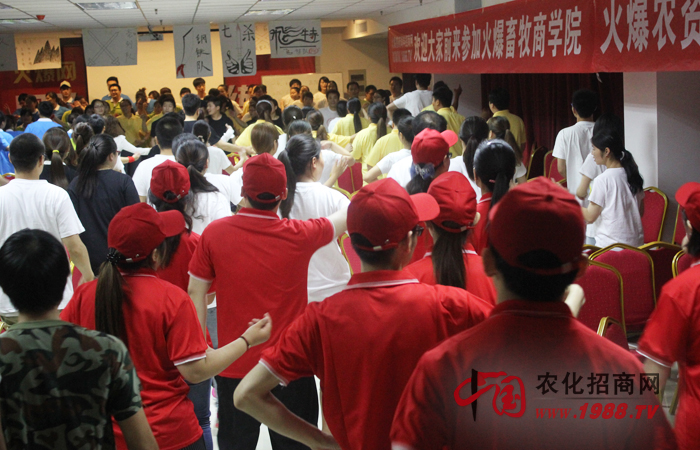 �đѸж����c��ͬ�У�