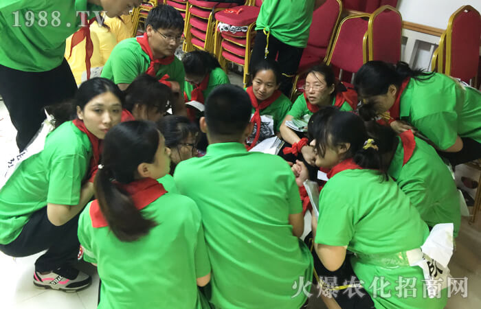 團(tuán)隊(duì)的勝利不是個(gè)人的努力,而是大家的齊心協(xié)力