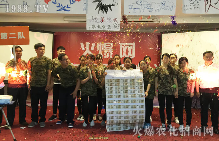 不做語(yǔ)言的巨人 行動(dòng)的矮子!