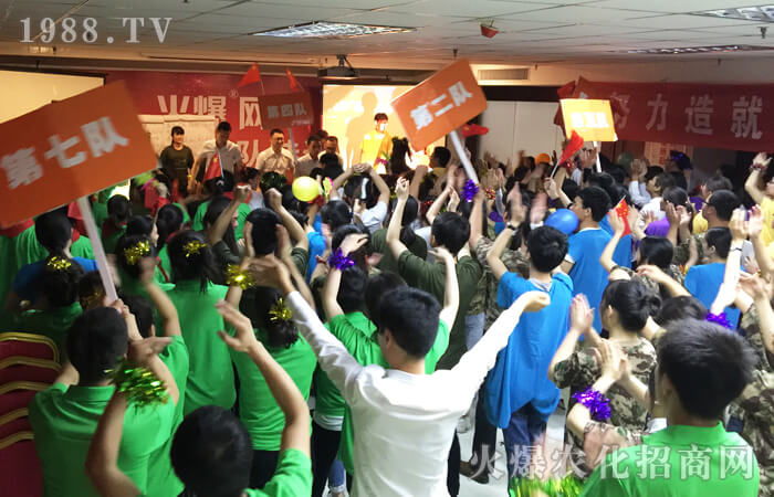 改變使我成長(zhǎng),動(dòng)力助我飛翔