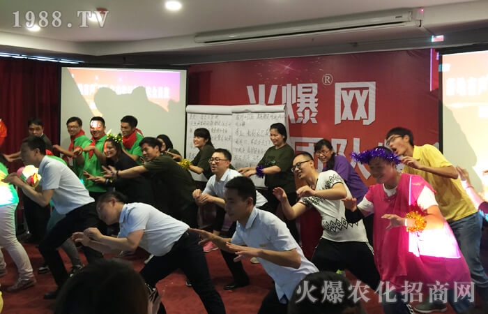 改變使我成長(zhǎng),動(dòng)力助我飛翔