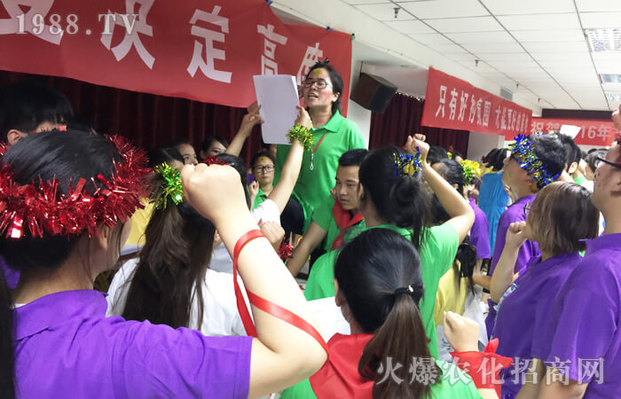 在學(xué)習(xí)中實(shí)踐,在實(shí)踐中成長