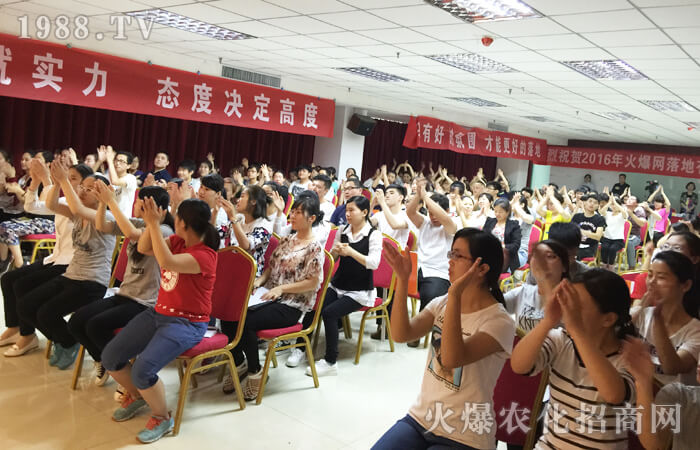 掌聲會(huì)遲到,但永遠(yuǎn)不會(huì)缺席