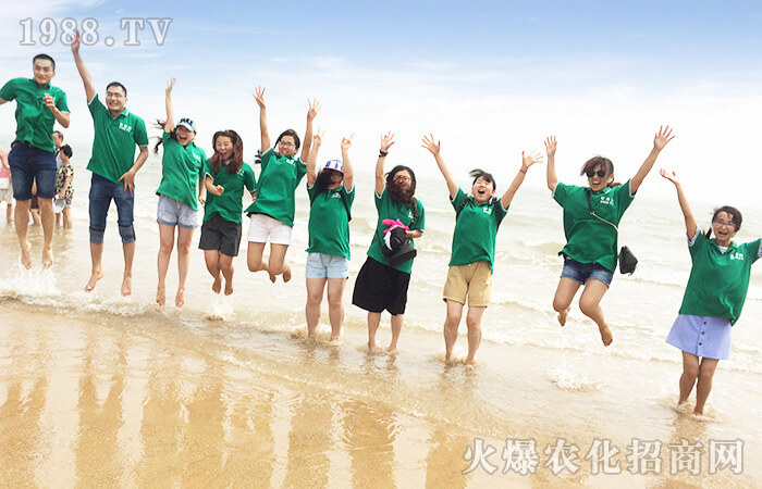 �B�u�����ഺ·�����B�Ƹ�֮��