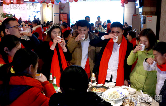 �y�ֻ𱬣�һ·ͬ����