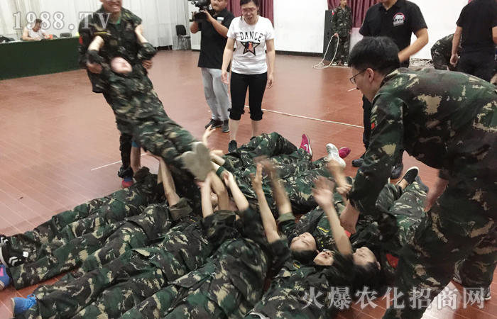 ԽŬ����Խ���\���J�R������������L