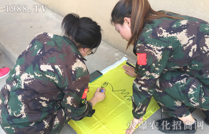 �����X�������ĸ�׃ĥ�����е�������