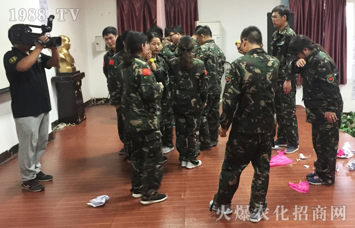 �����X����Ӗ����