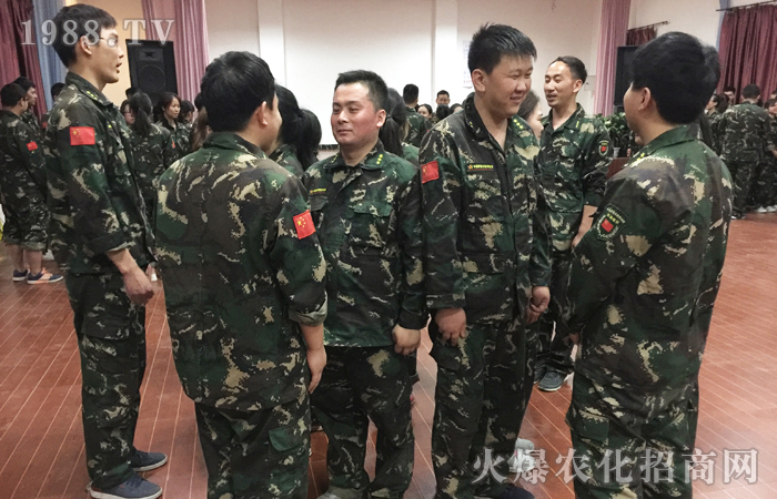 �W(xu��)���ж�����ϧ�F(xi��n)�ړ��е����ŕ��õ���������