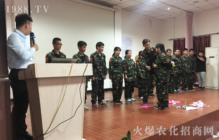 �����������س�����