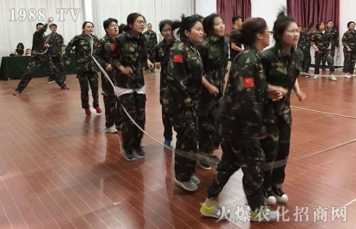 以夢為馬,以汗為泉,不忘初心,不負韶華