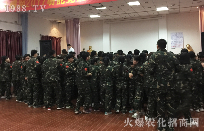 �����ĸ�׃�ń����_ʼ