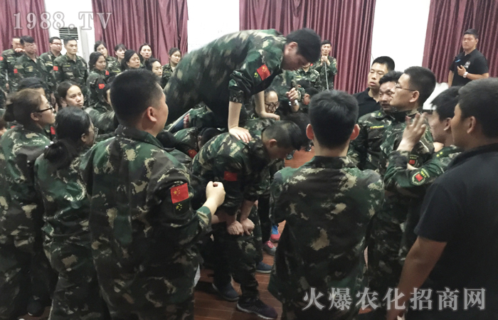 ˺����(bi��o)��������ȥ�������ܳɾ͸��õ��Լ���