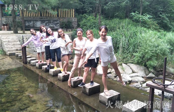 齊心協(xié)力,才能走的更遠(yuǎn)