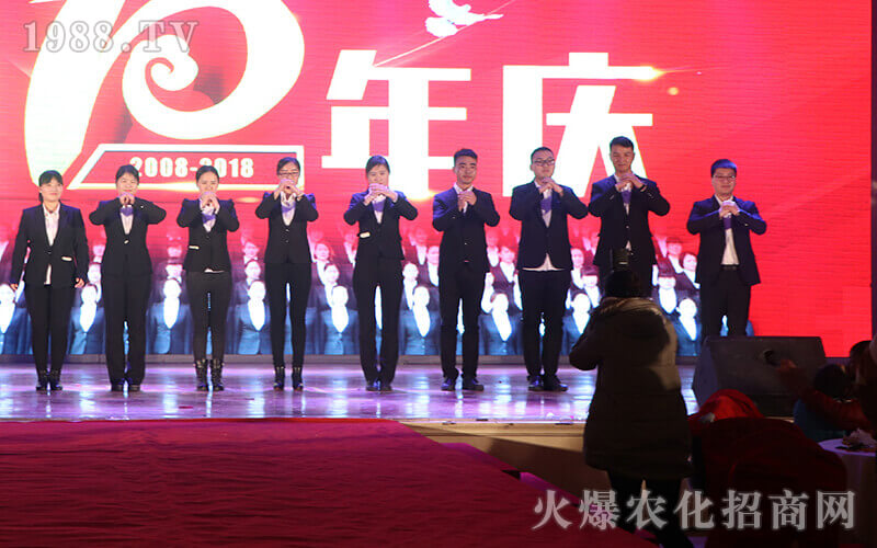 成長(zhǎng)、改變、溫暖、傳承-記我在火爆的時(shí)光