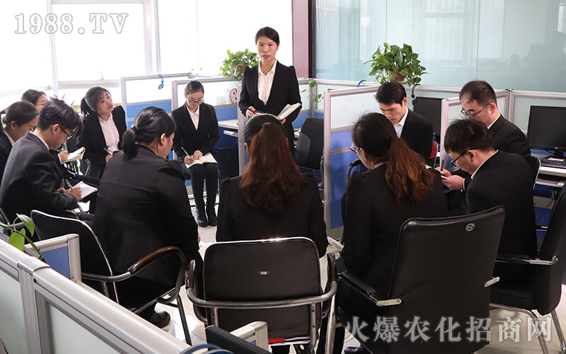 全力以赴,創(chuàng)造明天的輝煌!