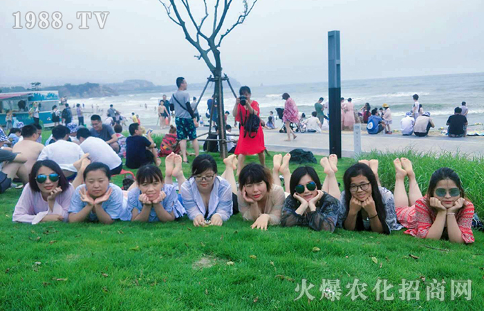 碧海藍(lán)天凌云志,爭(zhēng)做火爆棟梁材