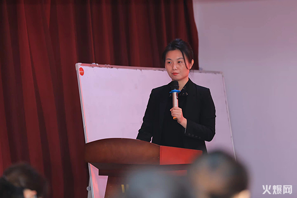 2022火爆網(wǎng)職業(yè)技能提升行動暨企業(yè)新型學(xué)徒制和“碼農(nóng)計劃”開班儀式圓滿成功!