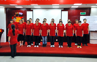 �𱬾W(w��ng)�j(lu��)��չӖ��֮������h(hu��n)