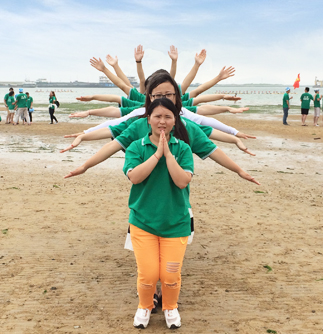 �𱬵��ഺ�������һ�����S��Ϣ��