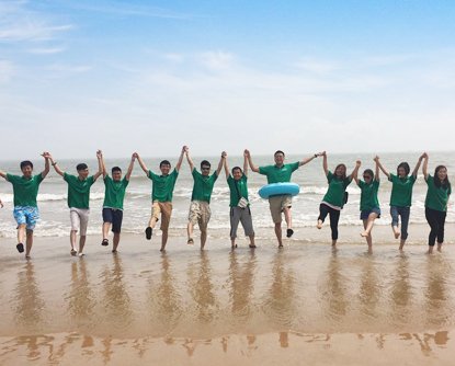 ��ɫ��Ϧ�����ÿ������Ę���W�F(xi��n)���f��(y��n)��ʥ���Ĺ�â��