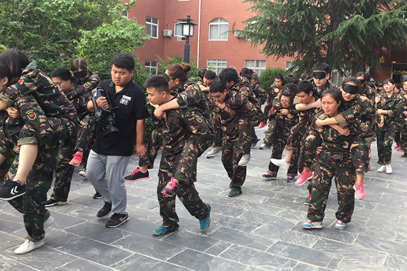 ��(j��ng)�v�D���ĥ�y���w��H������������F��