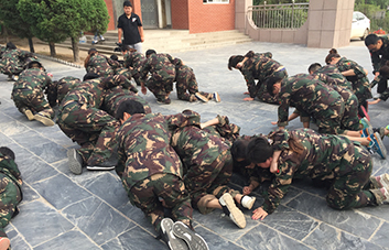 ����һ��һ��������Щ���Ӳ����У�