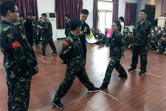 ����ʯ�^��������ݔ�A�s�ڏ�ָ�g��