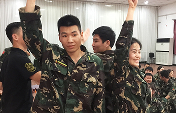 �\�I�ᢷ��ɛQ��ǧ��������ؠ��������A������