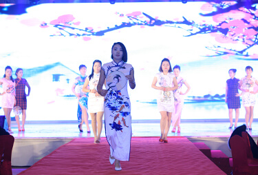 ��������㡶�\�C���A����չ�F(xi��n)���҂���ͬ��������